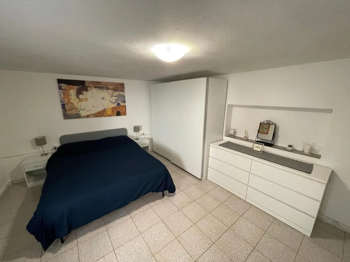 Apartment Appartamento Con Giardino Nel Cuore Di Viareggio Italy